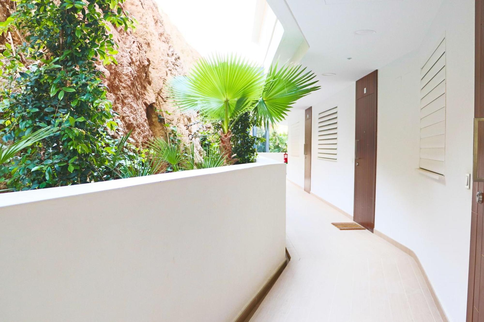 Fantastic Apartment In The Wave Just Steps From Carvajal Beach - Pool And Free Parking Fuengirola Exterior photo